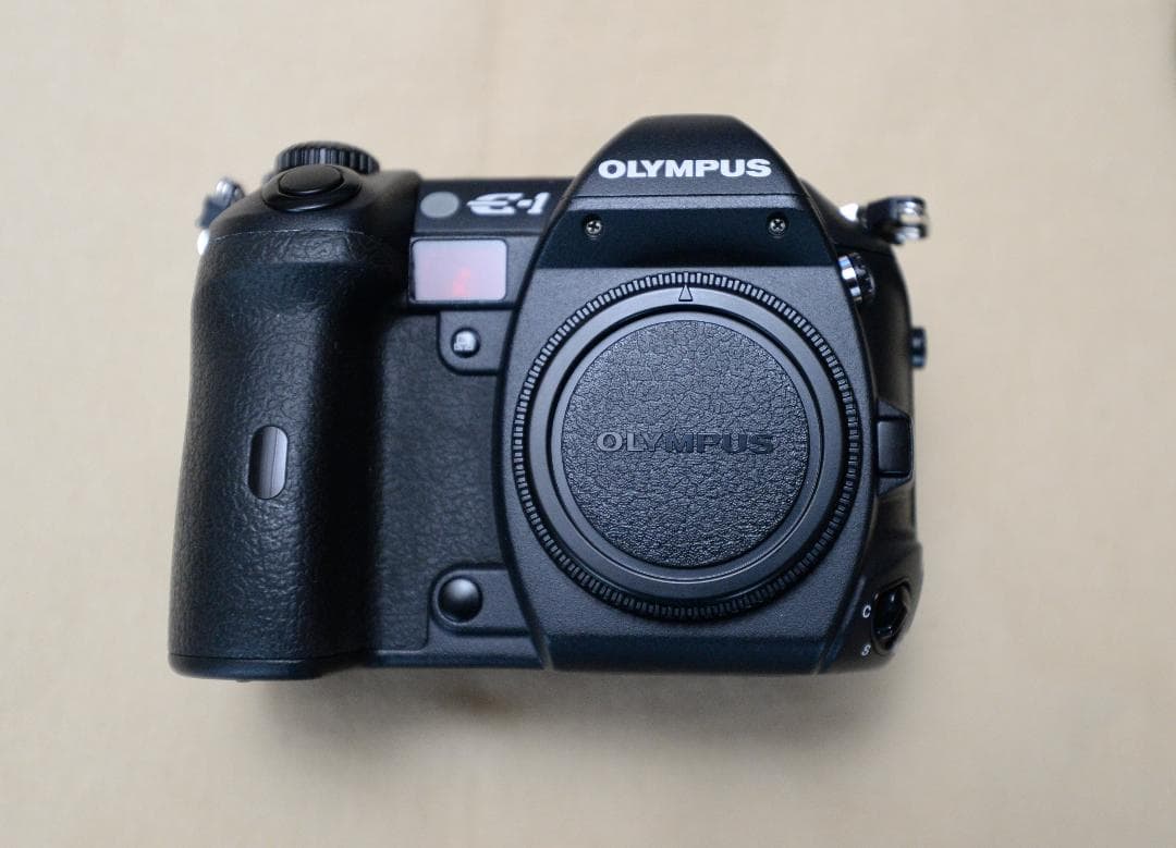 オリンパス　E-1