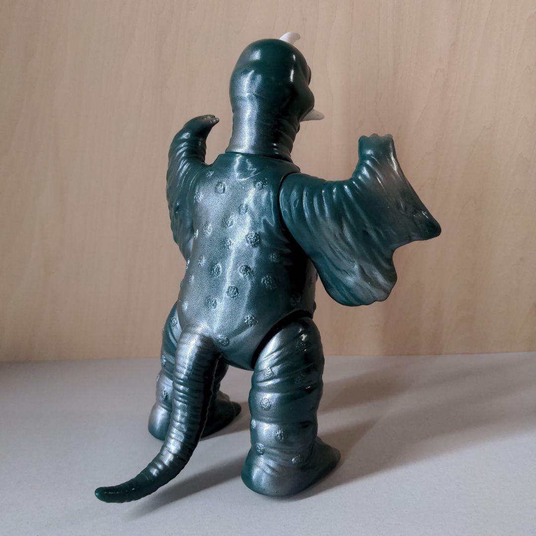 バンダイブルマーク　ペギラ