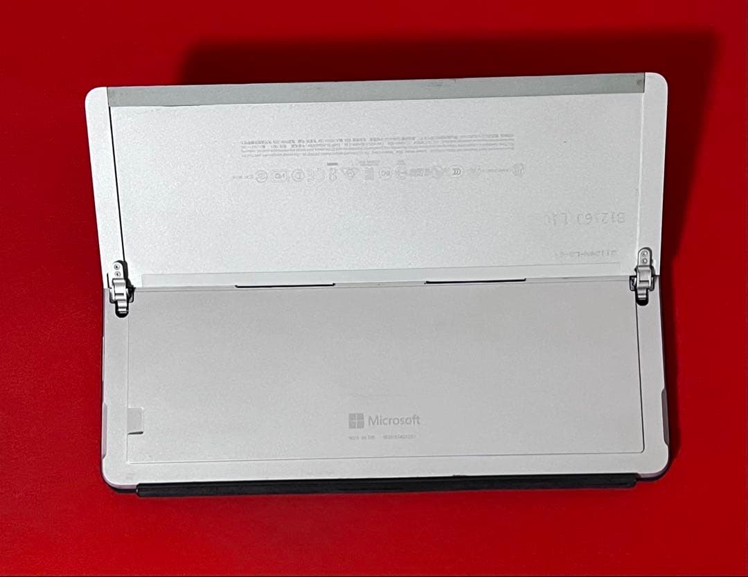 Microsoft Surface Go 64Gb (Pencil,カバー)付き