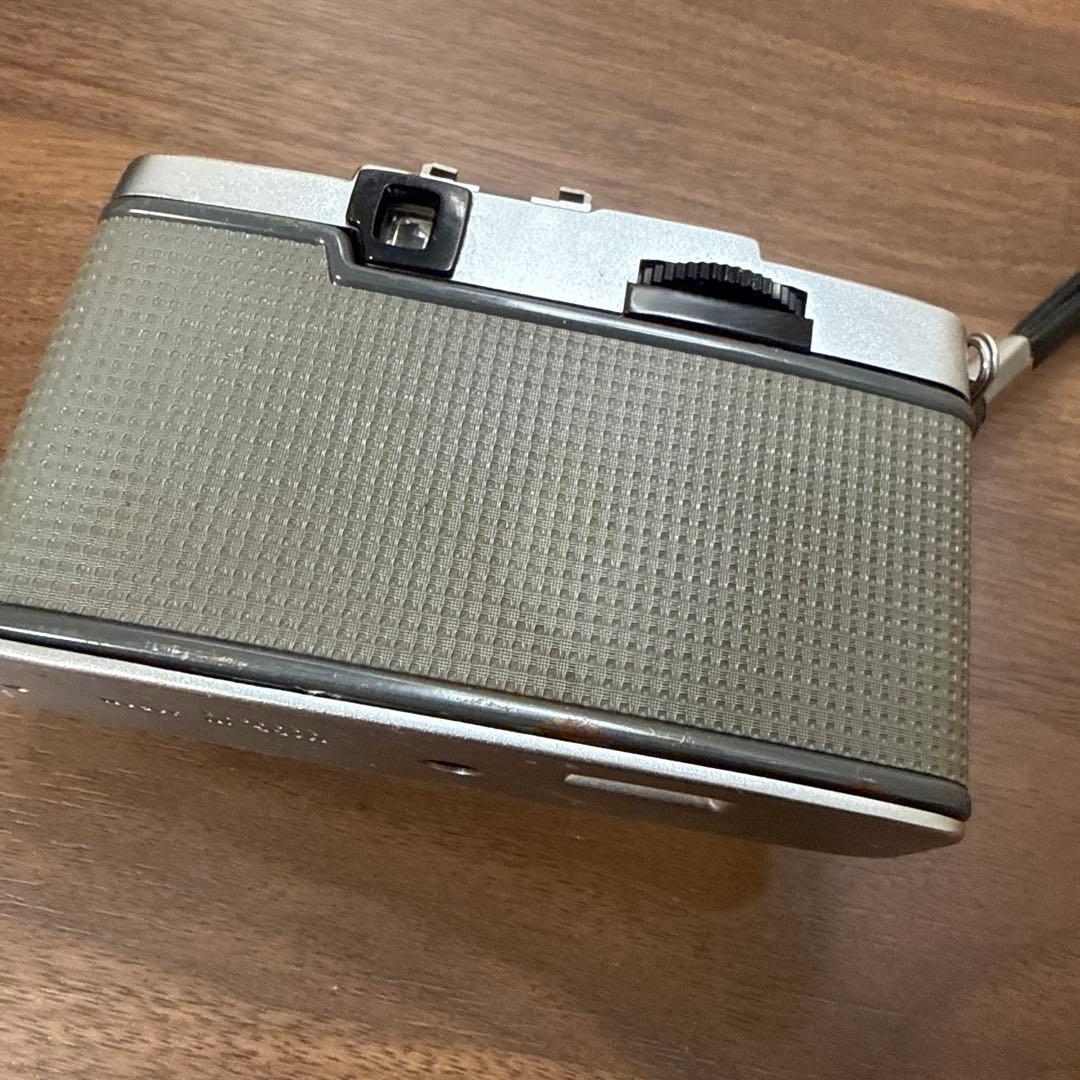 Olympus PEN フィルムカメラ 30mmレンズ