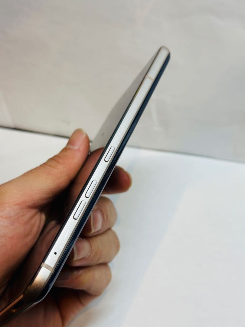 LG V60 ThinQ 5G L-51A 75878スマートフォンSIMフリー