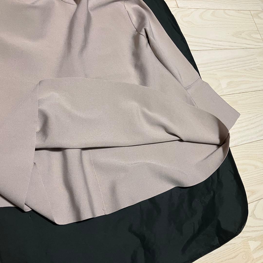 美品　ADORE くすみピンク ソフトニット フレアスリーブ リボン ボウタイ