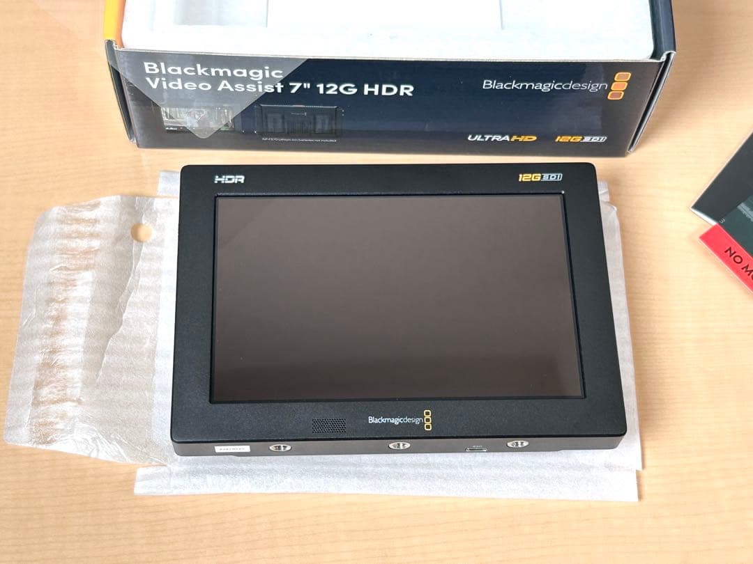 ビデオカメラ Blackmagic Design Video Assist 7 12G HDR