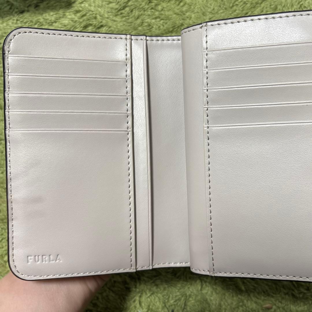 FURLA 財布