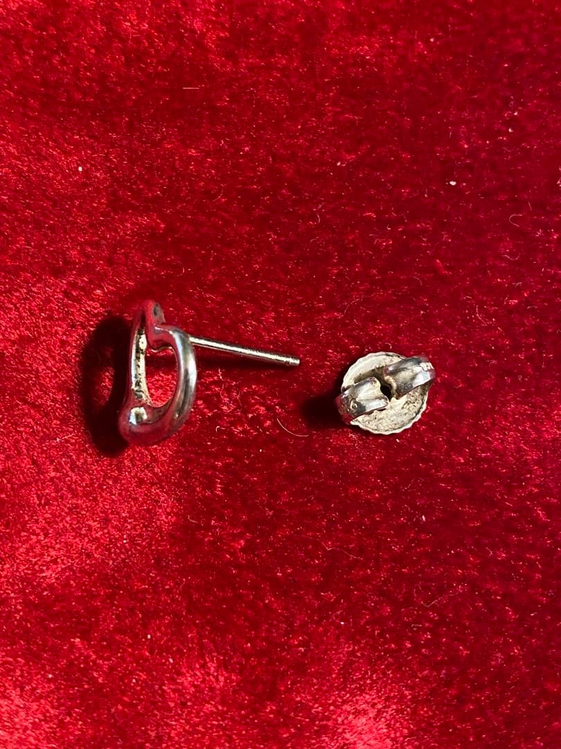 片耳のみ！現物のみ！ティファニーのオープンハート スタッド ピアス！