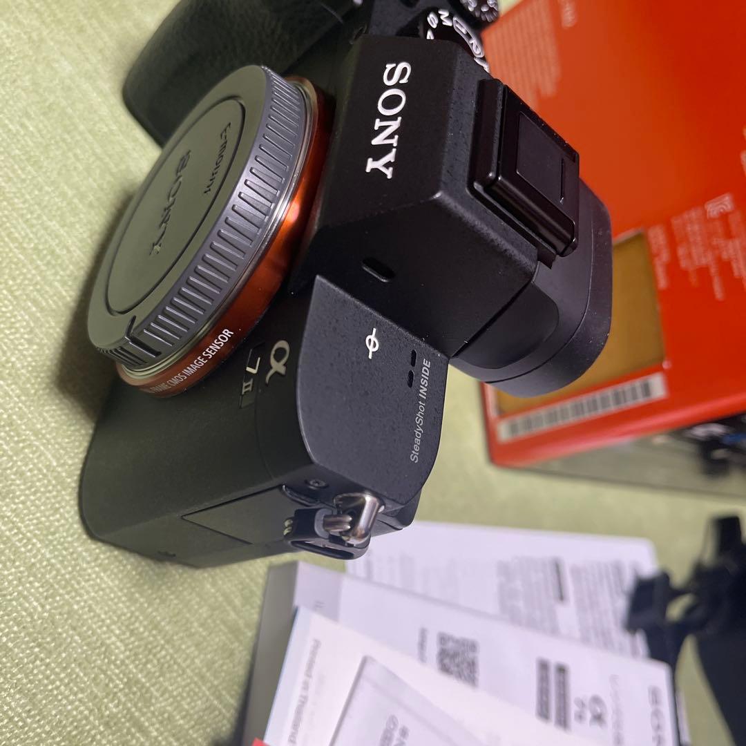 Sony α7 II ILCE-7M2 本体 + バッテリー2個 + 充電器