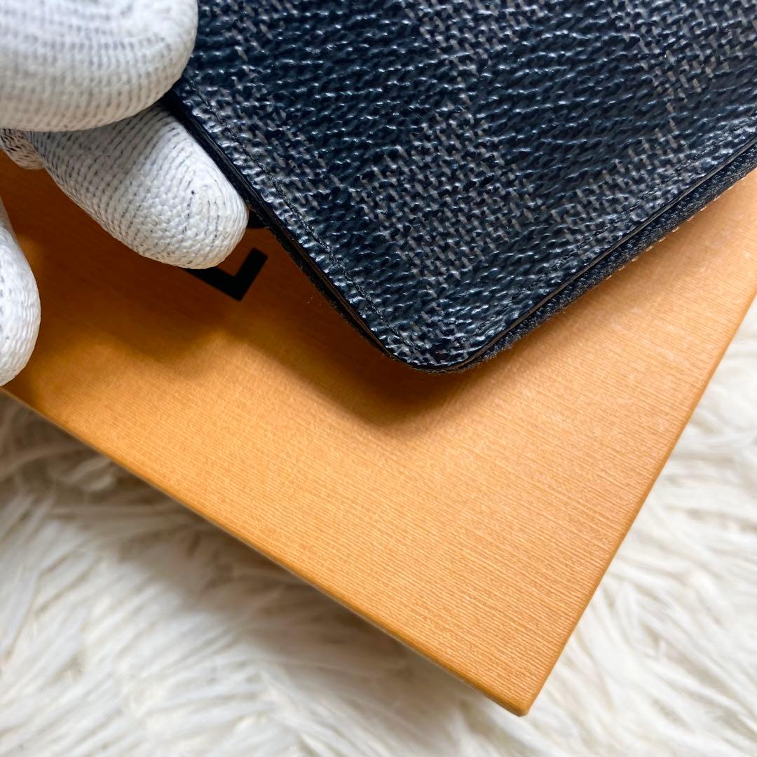 ルイヴィトン ダミエグラフィット パース ジッピー