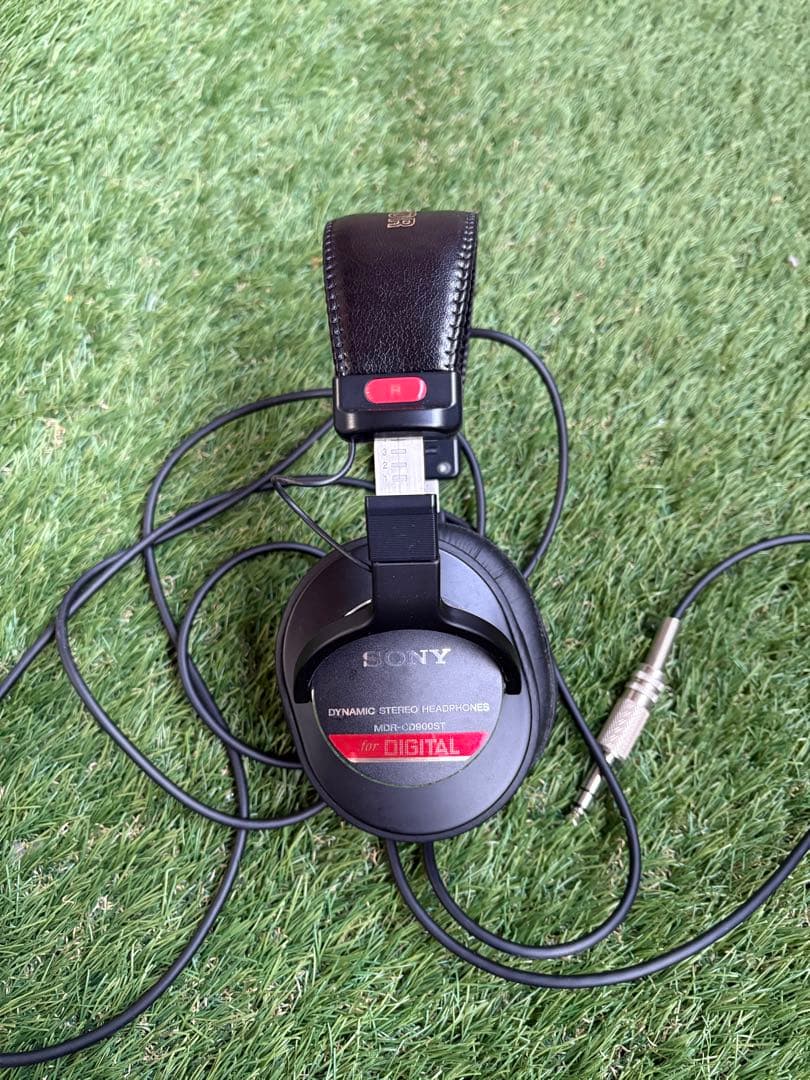 ソニーダイナミックステレオヘッドホン MDR-CD900ST