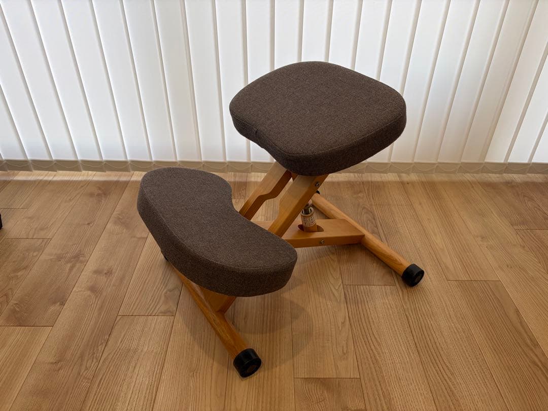 宮武製作所　プロポーションチェア　バランスチェア　姿勢矯正　学習　デスクチェア