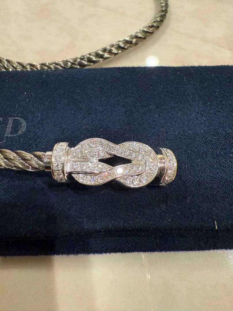 おかかさま専用FRED 結び目デザイン ブレスレット