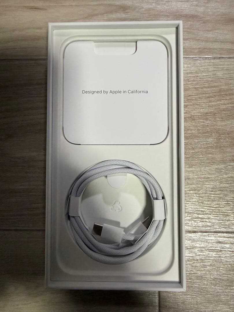 超美品　中国版　iPhone15 Pro Max 256GBナチュラルチタニウム