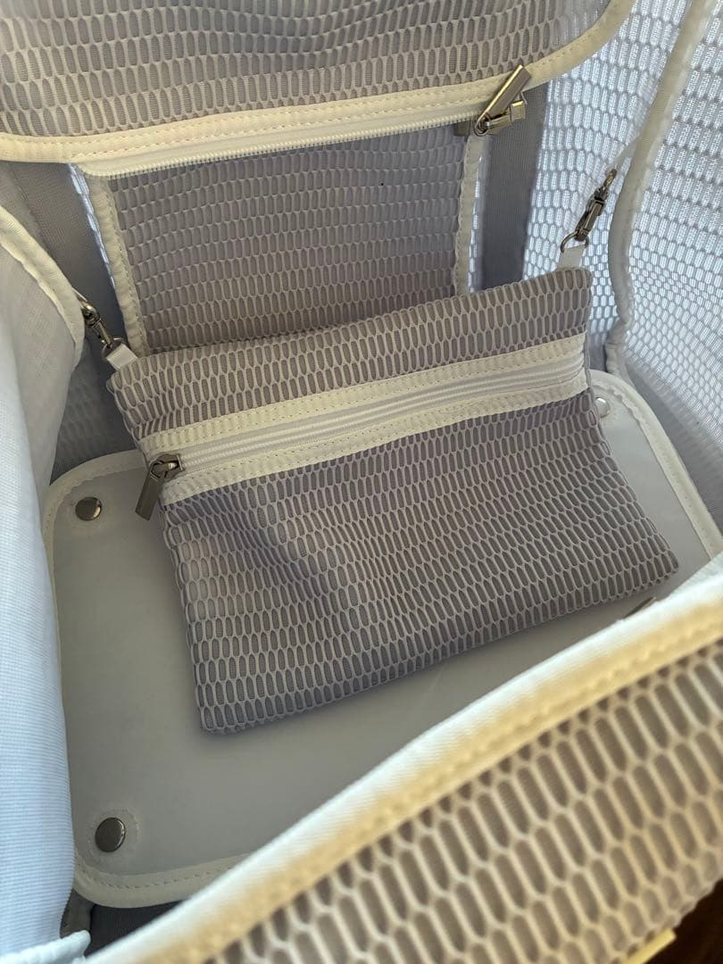 ✨現行品✨極美品q bag paris nest zip M マザーズバッグ