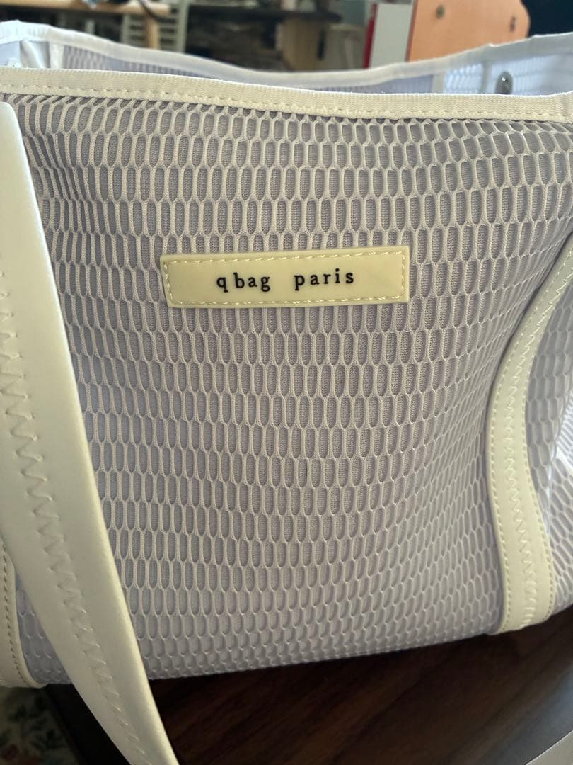 ✨現行品✨極美品q bag paris nest zip M マザーズバッグ
