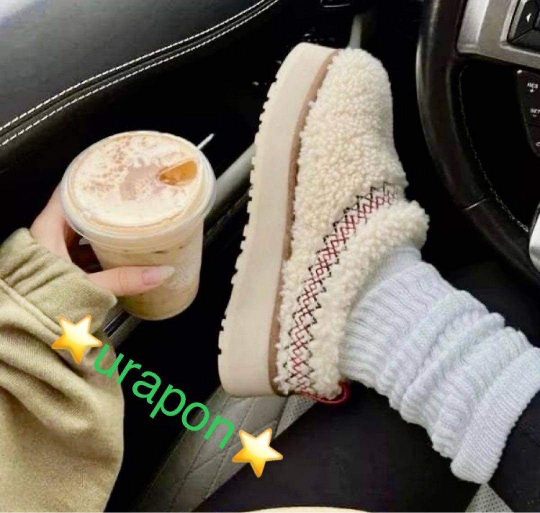 超入手困難・超美品✨26⇒～25薄手・素足✨UGG✨Tazz UGG Braid