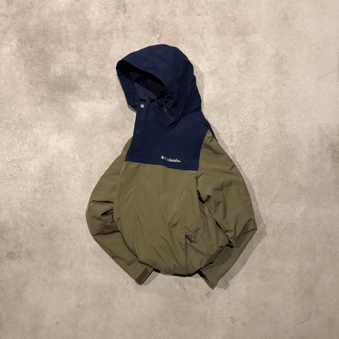 【大人気❗️】極暖！肉厚！columbia 　ダウン　オリーブ　ネイビー　M