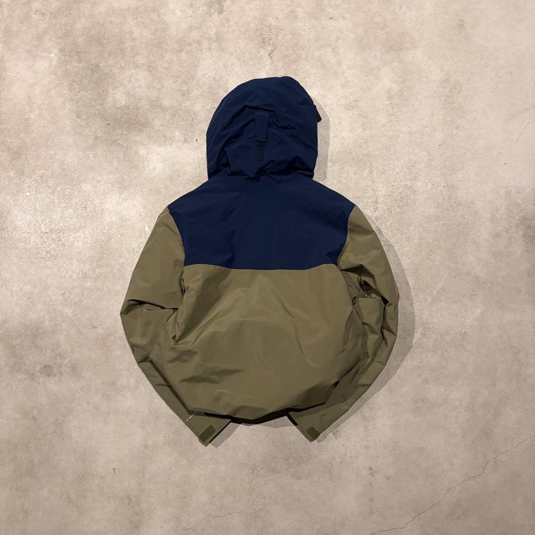 【大人気❗️】極暖！肉厚！columbia 　ダウン　オリーブ　ネイビー　M