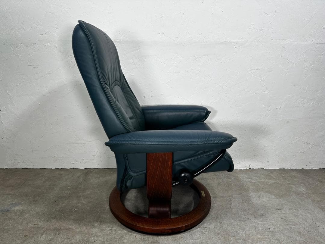 『EKORNIES』エコーネス リクライニングチェア オットマン RWso82