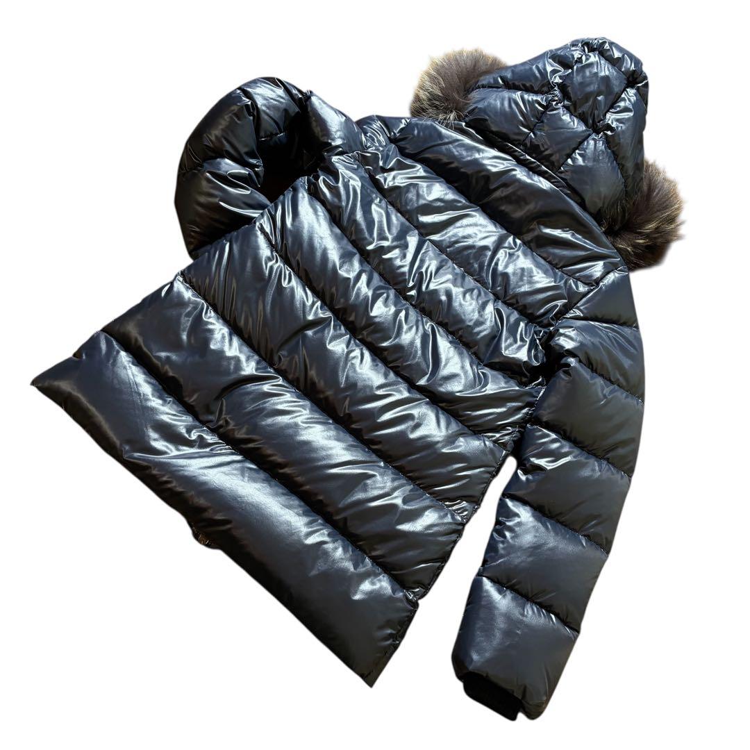 美品 DUVETICA Kappa ダウン 40 ファー付フード取外可 ネイビー