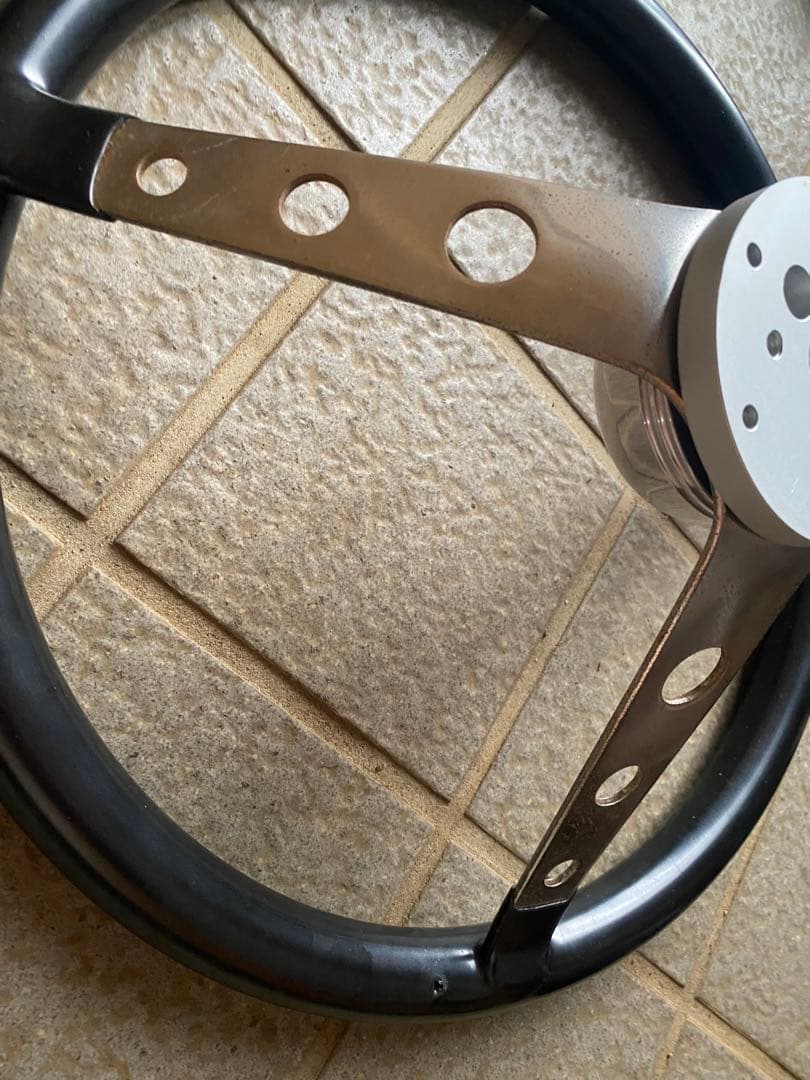 グランツステアリング　ムーンアイズ　セドリックワゴン　ジムニー　軽バン　アメ車