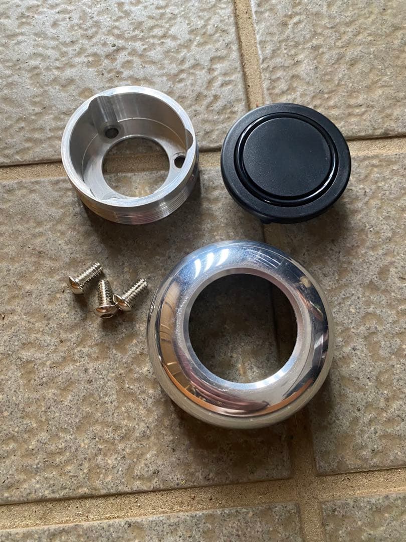 グランツステアリング　ムーンアイズ　セドリックワゴン　ジムニー　軽バン　アメ車