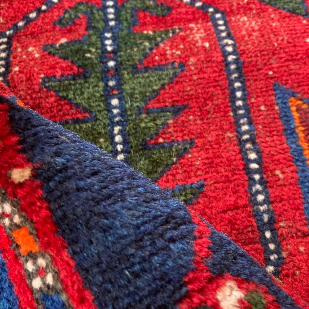 ヴィンテージラグ　トライバルラグ　ハマダン　メダリオン