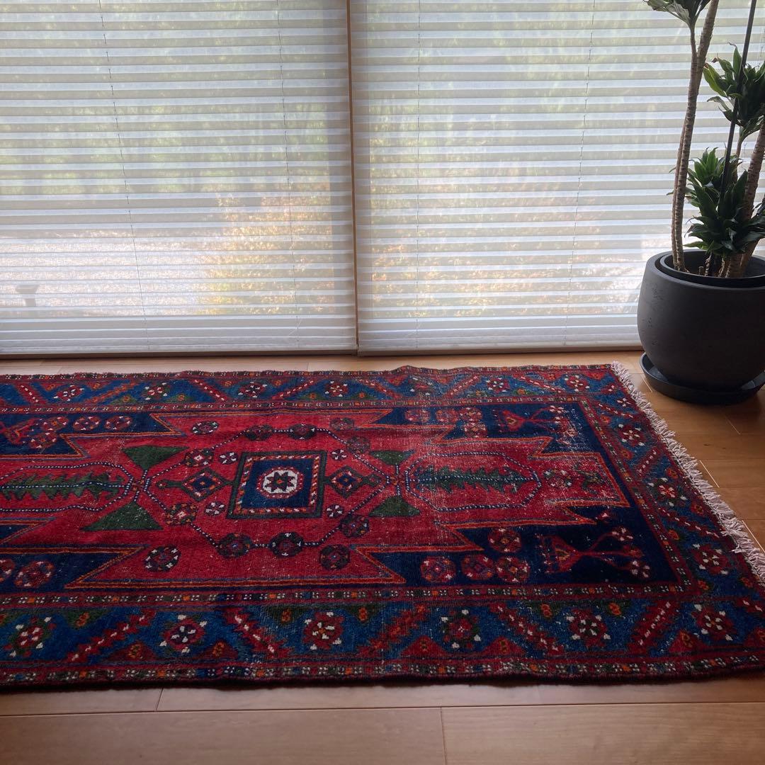 ヴィンテージラグ　トライバルラグ　ハマダン　メダリオン