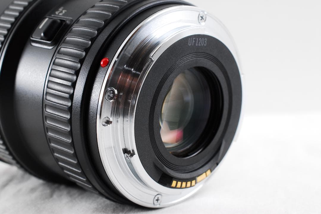 Canon EF 20-35mm F2.8L ズームレンズ