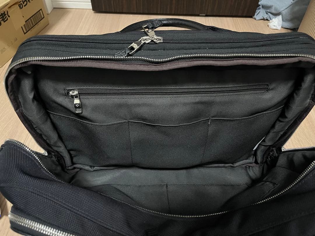 ユーストン 3 ダブルブリーフケース エキスパンダブル　ブラックレーベル