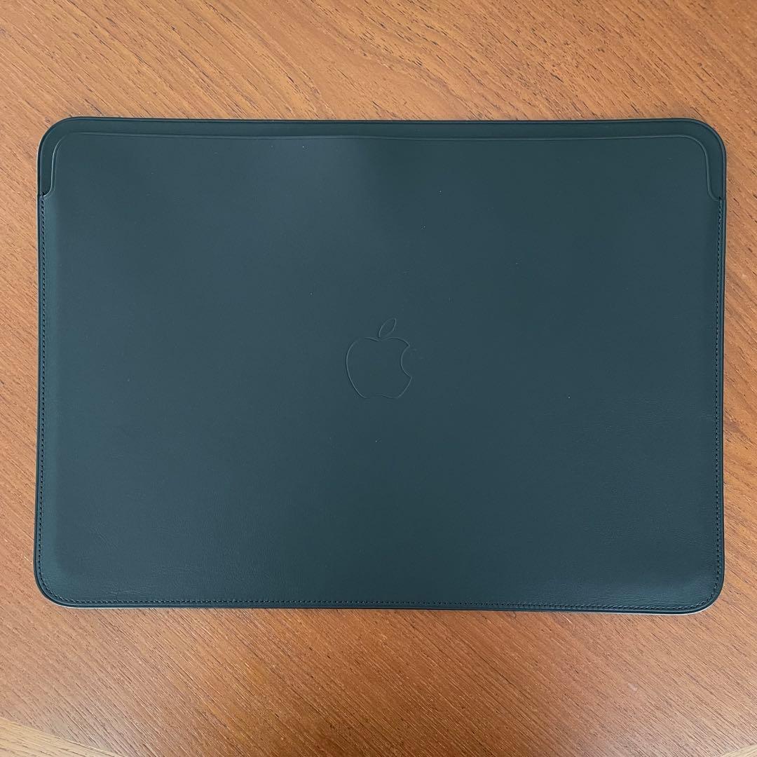 13インチMacBook Air/MacBook Pro用 レザースリーブ 黒