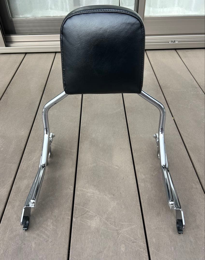 ハーレー　純正　 シーシーバー　バックレスト　ブレイクアウト　ファットボーイ