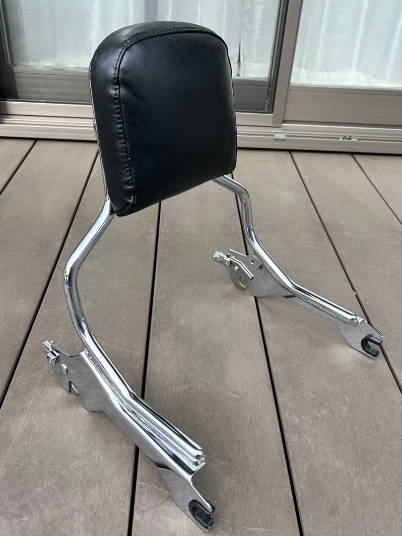 ハーレー　純正　 シーシーバー　バックレスト　ブレイクアウト　ファットボーイ