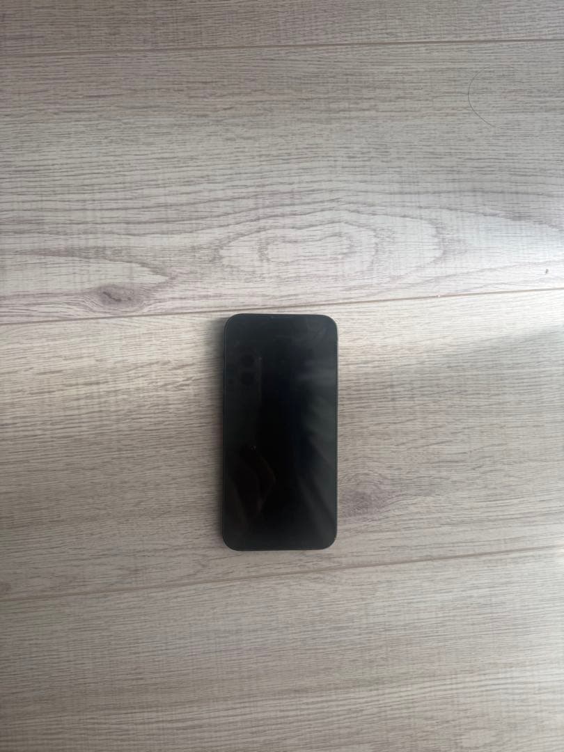 Apple iPhone 13 ミッドナイトグリーン 本体