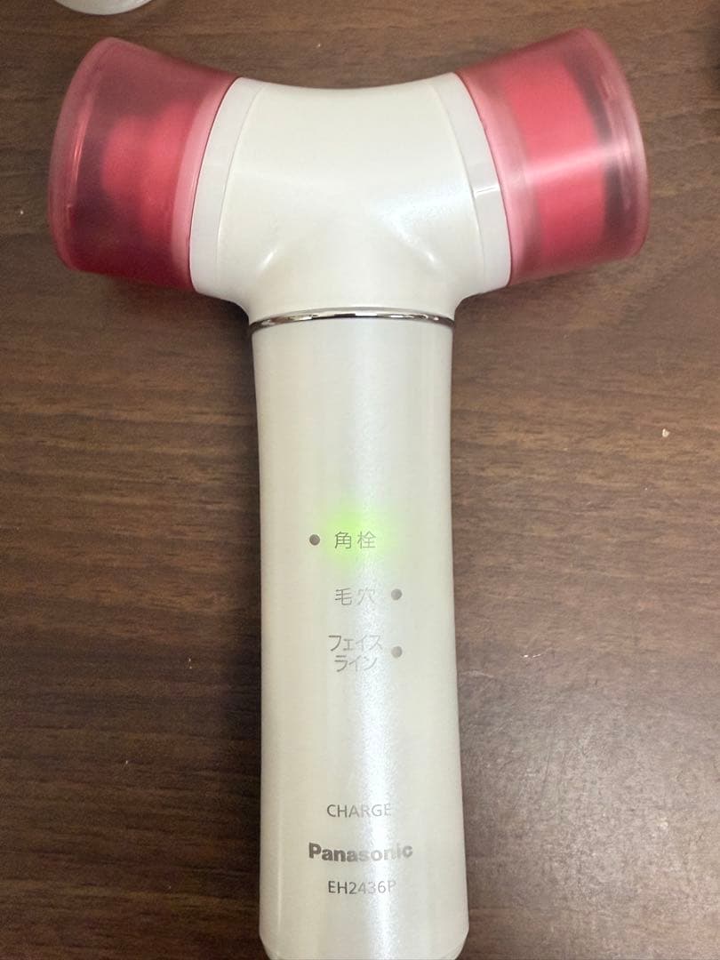【送料込み】Panasonic 毛穴エステ　超音波美顔器　EH2436P