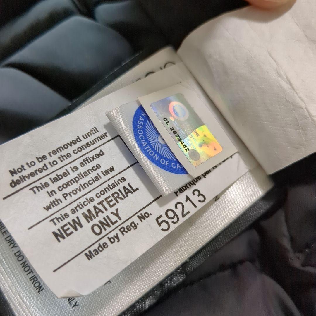 美品 カナダグース シャーロット コヨーテファー 希少 Mサイズ ネイビー