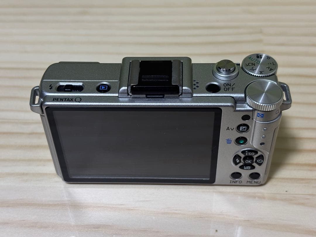 PENTAX Q limited silver 限定1600台