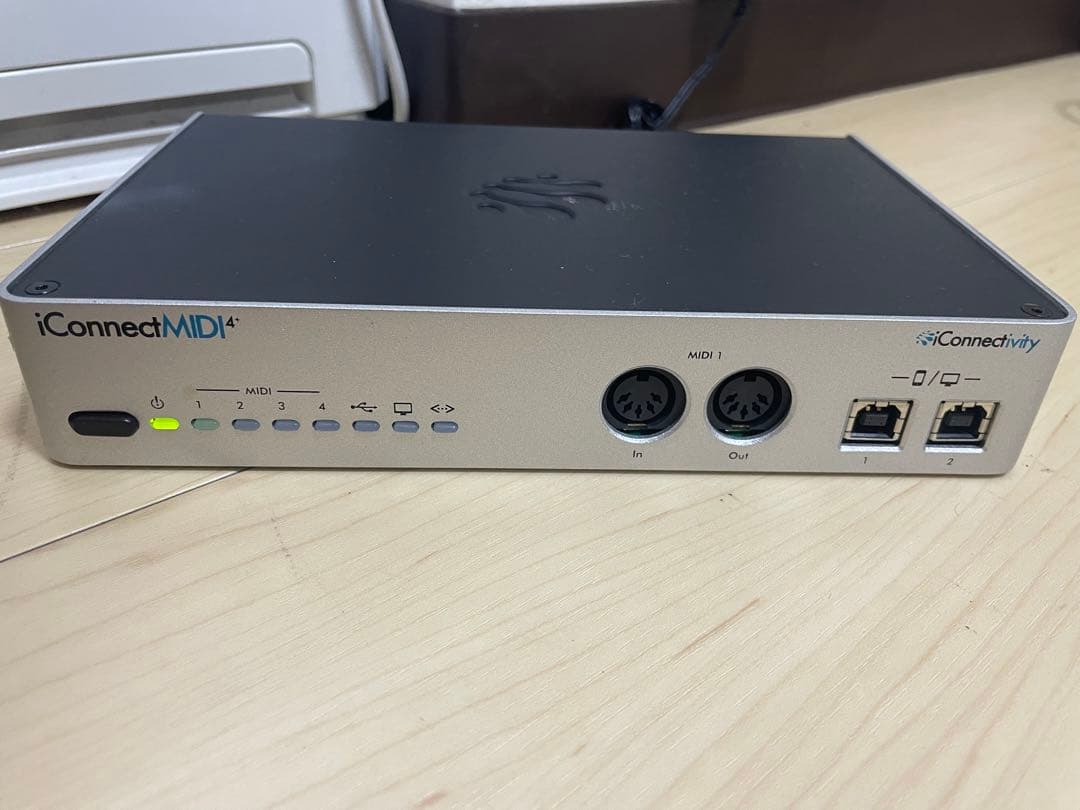 iConnectMIDI4 MIDIインターフェース