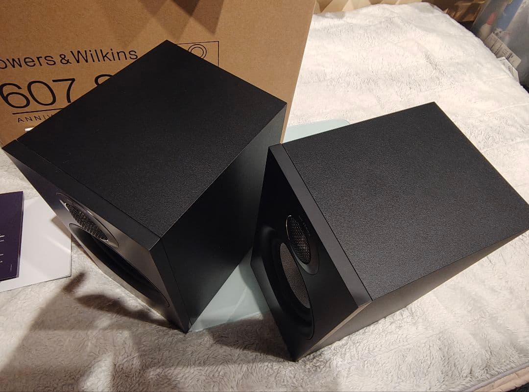 B&W 607 S2 Anniversary Edition BLACK おまけ