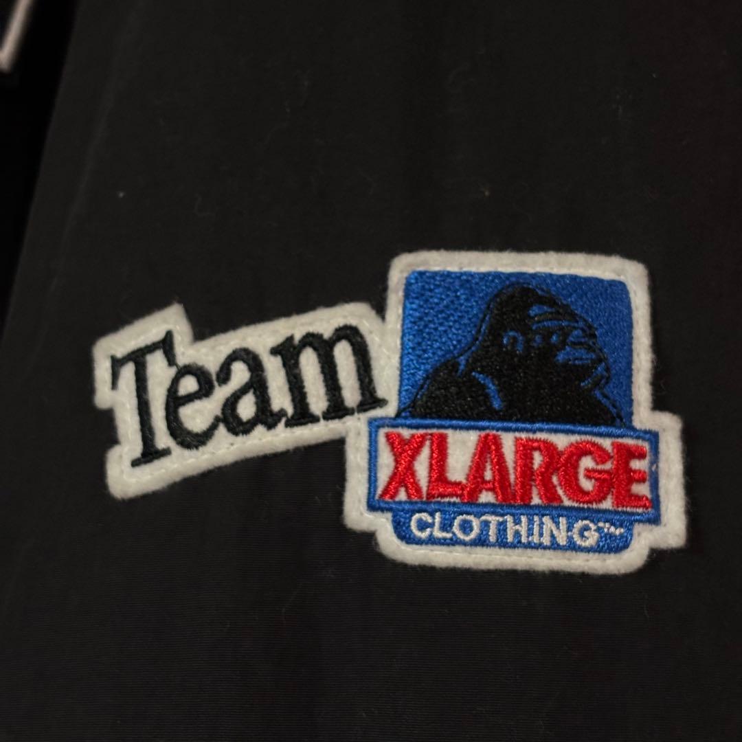 X-LARGE エクストララージ　フード付きジャケット ブラック　黒　Mサイズ