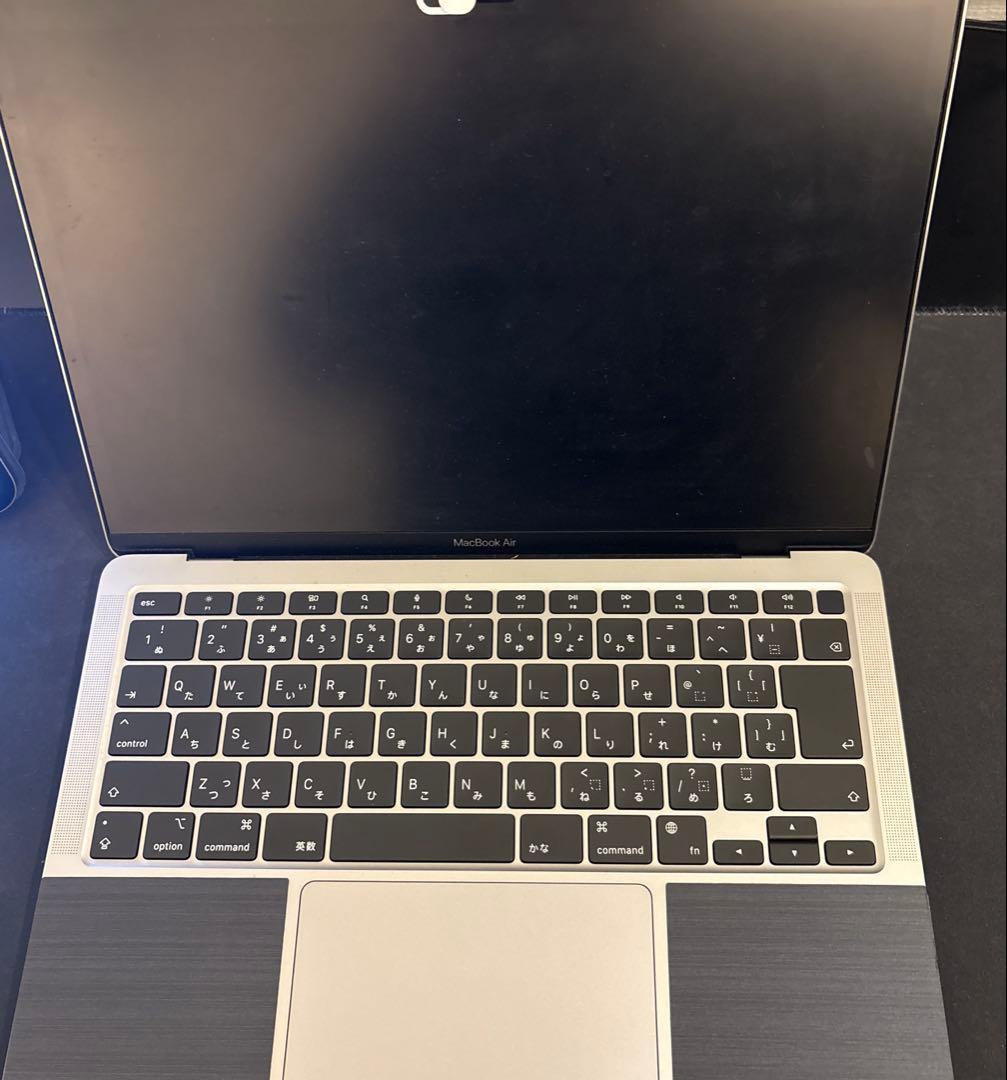 Macbook Air M1チップ　メモリ8GB 容量256GB