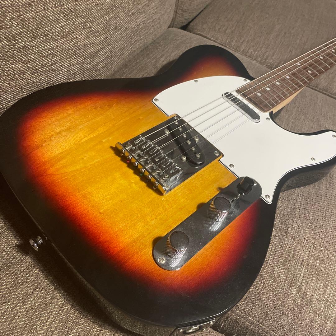 エレキギター サンバースト　Squier