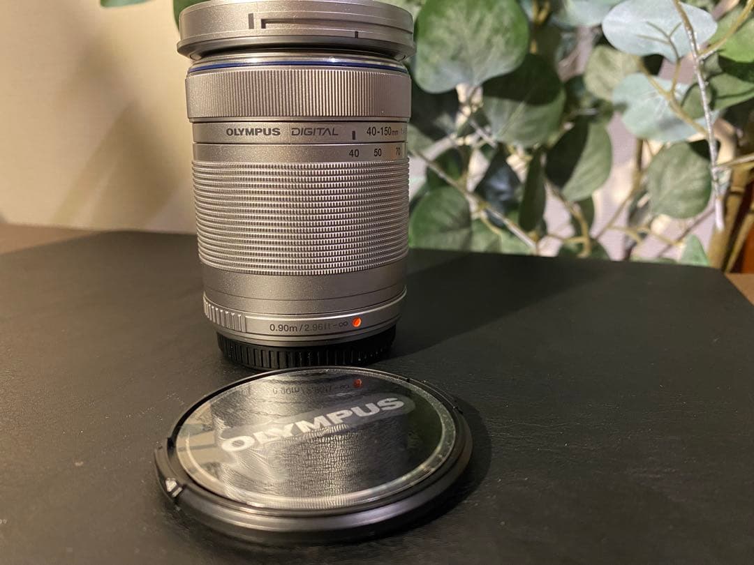 【ほぼ未使用】 OLYMPUS 40-150mm F4.0-5.6 R シルバー