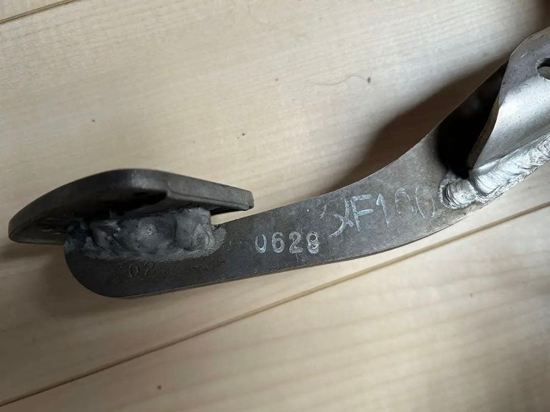 RX-7 後期 5型(FD3S)アクセルペダルとブレーキペダル中古