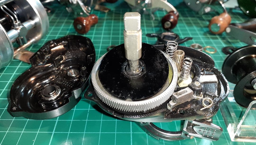 と*も様 【ジャンク】シマノ 15メタニウムDC XG レフトハンドル