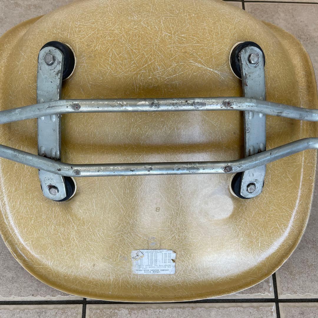 B*.様 Hermanmiller ハーマンミラー イームズサイドシェルスタッキ