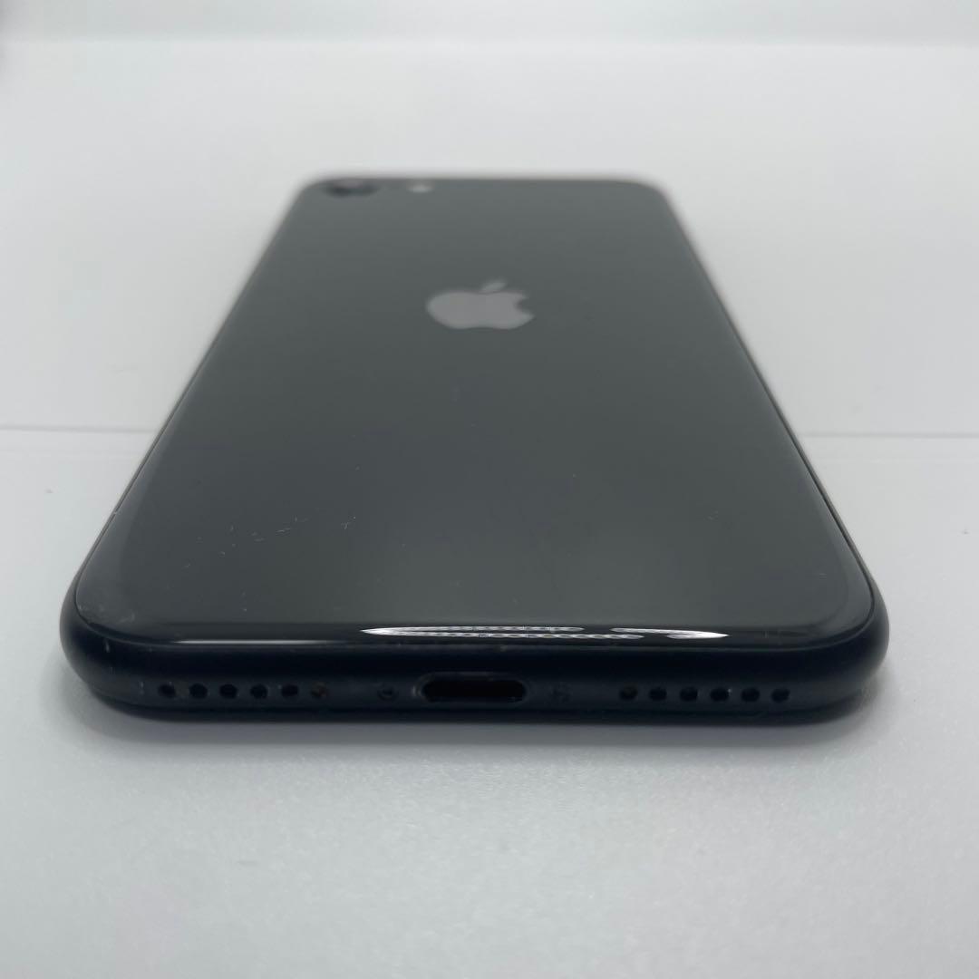 【格安美品】iPhone SE2 64GB simフリー本体 319