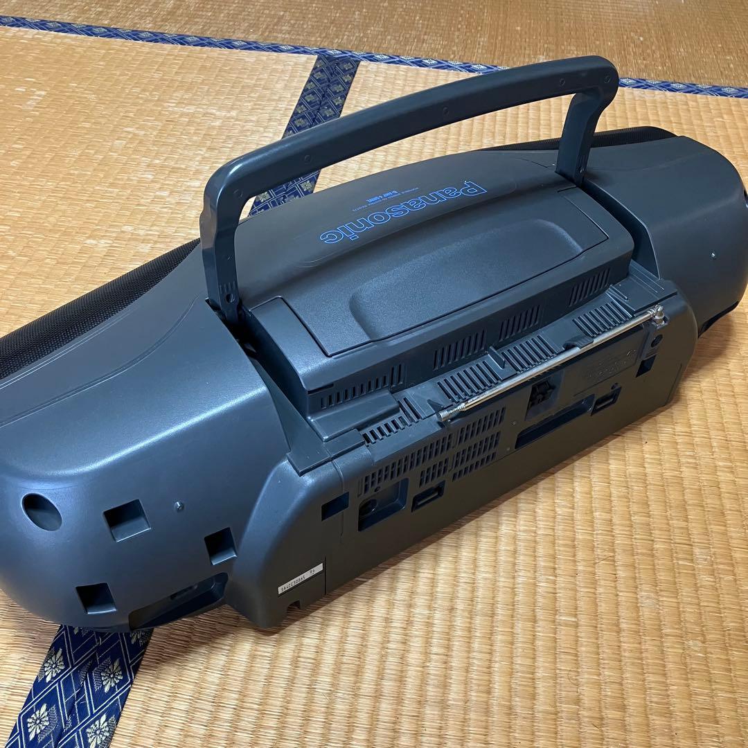 【期間限定 送料無料】Panasonic CDラジカセ本体 RX-DT75