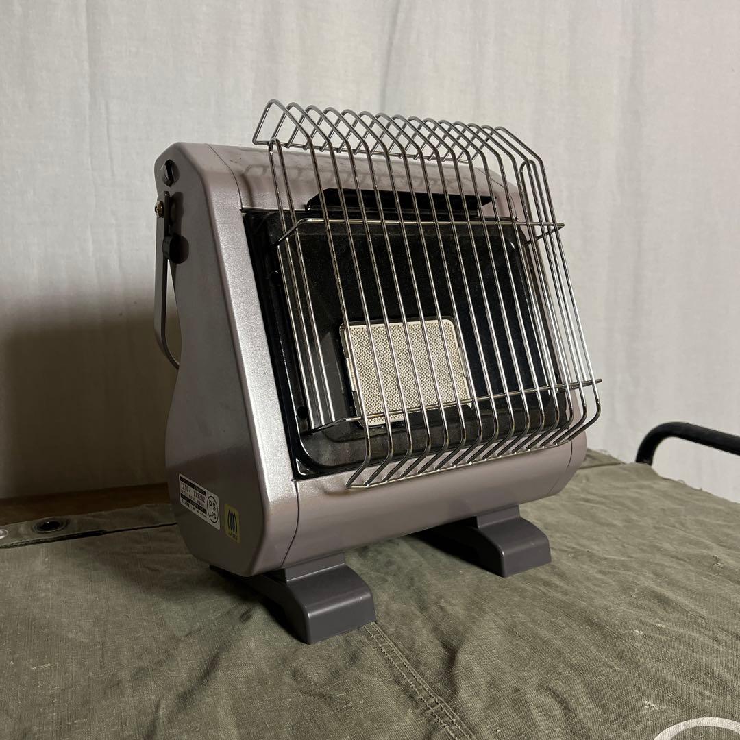 iwatani イワタニ◼︎カセットガスストーブ CB-STV-2 暖房 岩谷産業