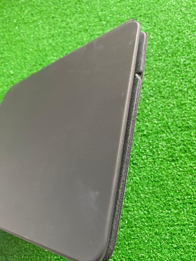 iPad Magic Keyboard 日本語　MXQT2J/A A2261