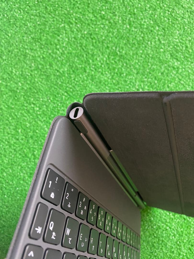 iPad Magic Keyboard 日本語　MXQT2J/A A2261