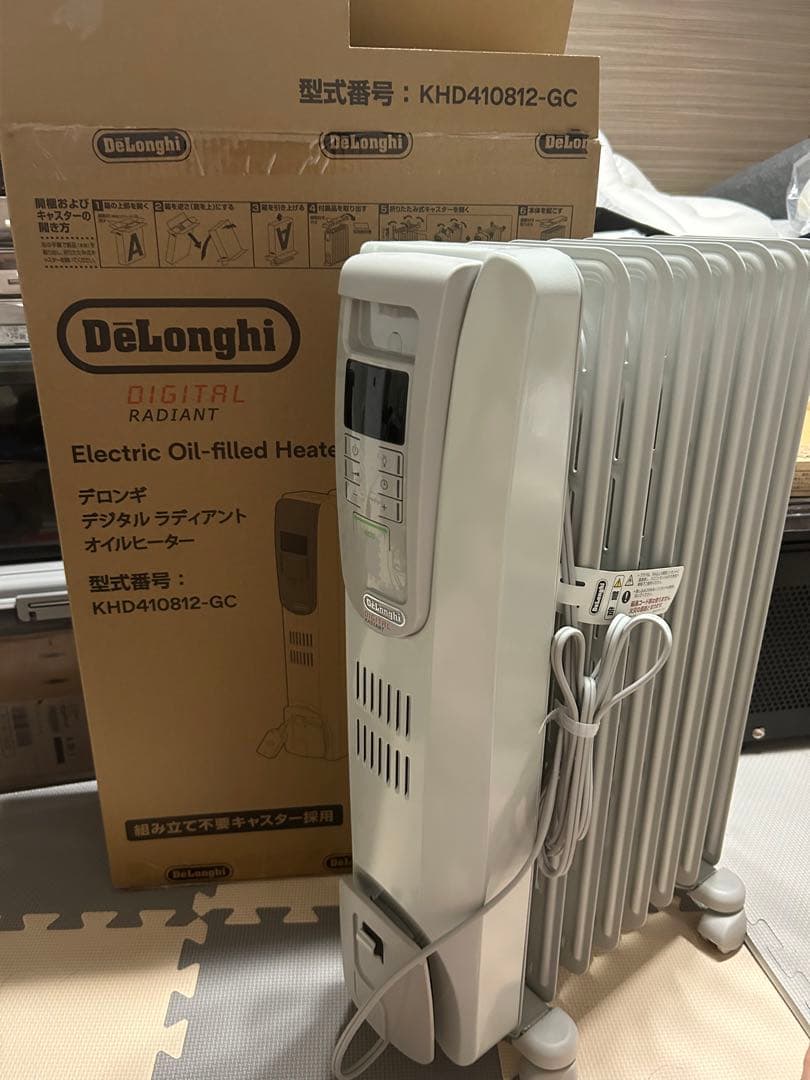デロンギ オイルヒーター KHD410812-GC